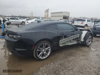 2022 Chevrolet Camaro 2LT with VIN 1G1FC1RS9N0127728, listed as a Copart auction lot 81646993 with 17,114 mi miles and Salvage Title. Bid and sale history available at carsss.com. Image 3.