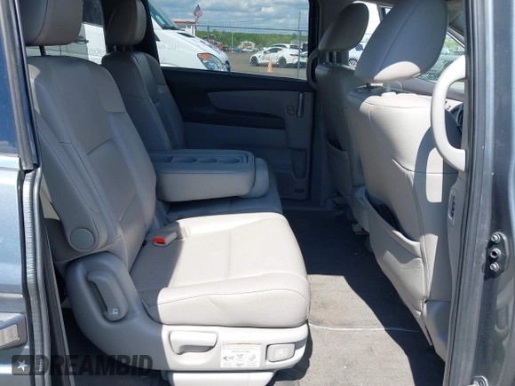 2011 Honda Odyssey Touring Elite with VIN 5FNRL5H96BB043339, listed as a IAAI auction lot 42174767 with 161,233 mi miles and . Bid and sale history available at DreamBid. Image 8.