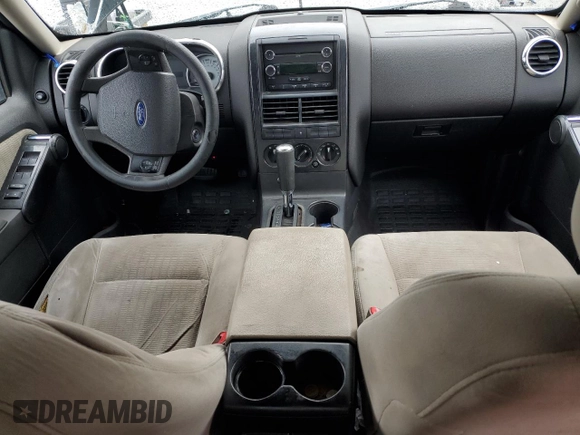 2008 Ford Explorer Sport Trac XLT z VIN 1FMEU31E68UA62122, wystawiony jako Copart lot #48767955 z przebiegiem 172 978 mil mil oraz Szkoda całkowita • Salvage title. Historia ofert i sprzedaży dostępna na DreamBid. Obrazek 8.