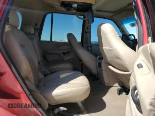 2001 Ford Expedition Eddie Bauer with VIN 1FMRU17W41LB82891, listed as a Copart auction lot 49628365 with 213,712 mi miles and Non repairable. Bid and sale history available at DreamBid. Image 11.