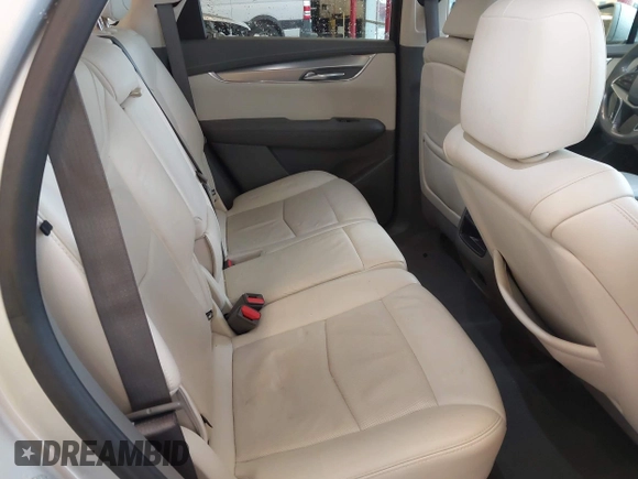 2020 Cadillac XT5 Premium Luxury FWD with VIN 1GYKNCRS5LZ172325, listed as a IAAI auction lot 41275366 with 102,796 mi miles. Bid and sale history available at carsss.com. Image 8.