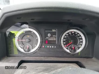 2013 Ram 2500 Tradesman с VIN 3C6UR5CL5DG615047, выставлен на аукционе IAAI как лот 42379845 с пробегом 132 528 миль миль и . История ставок и продаж доступна на DreamBid. Изображение 7.