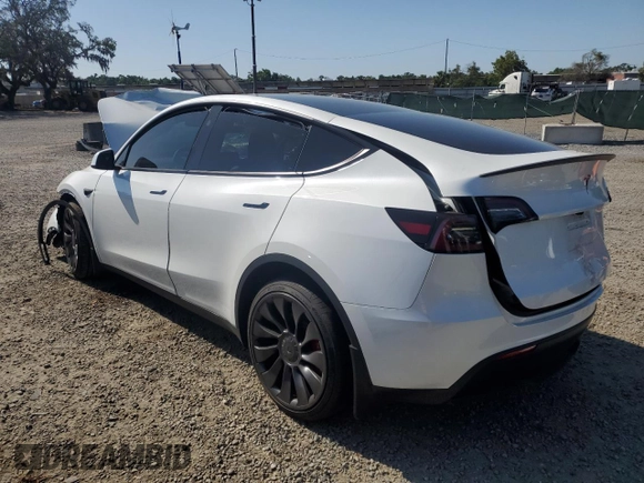 2024 Tesla Model Y Performance with VIN 7SAYGDEF4RF064210, listed as a Copart auction lot 52498805 with 14,318 mi miles and Non Repairable. Bid and sale history available at DreamBid. Image 2.