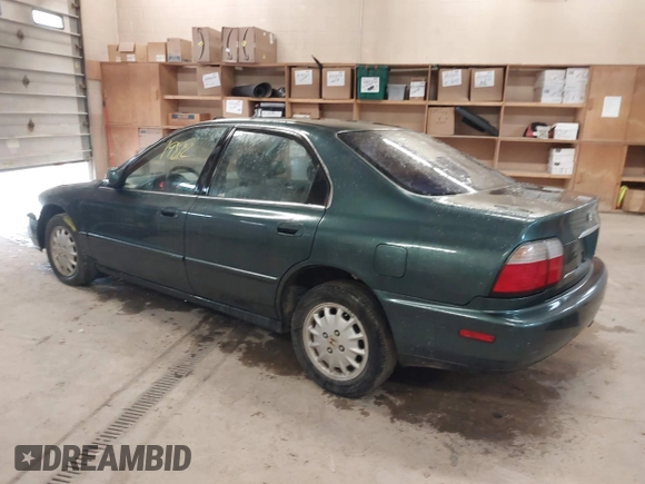 1997 Honda Accord EX with VIN 1HGCD5651VA013487, listed as a IAAI auction lot 42119812 with 231,731 mi miles and . Bid and sale history available at DreamBid. Image 3.