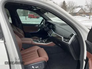2021 BMW X5 xDrive40i with VIN 5UXCR6C03M9G52955, listed as a Copart auction lot 41009913 with 7,476 mi miles. Bid and sale history available at carsss.com. Image 5.