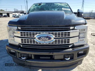 2017 Ford F-350 Platinum with VIN 1FT8W3BT0HEC40514, listed as a Copart auction lot 48598945 with 110,097 mi miles and Salvage Title. Bid and sale history available at DreamBid. Image 5.