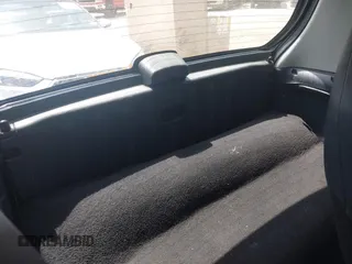 2013 Smart fortwo Pure с VIN WMEEJ3BA4DK659771, выставлен на аукционе IAAI как лот 42706902 с пробегом 83 675 миль миль и . История ставок и продаж доступна на DreamBid. Изображение 8.