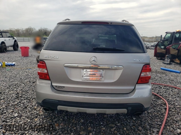 2007 Mercedes-Benz M 350 with VIN 4JGBB86E07A210036, listed as a Copart auction lot 50371575 with 209,986 mi miles and Salvage Title. Bid and sale history available at DreamBid. Image 6.