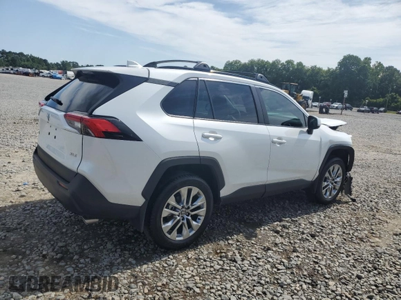 2025 Toyota RAV4 XLE Premium with VIN 2T3C1RFV1SW389635, listed as a Copart auction lot 61661535 with 3,630 mi miles and Salvage title. Bid and sale history available at DreamBid. Image 3.