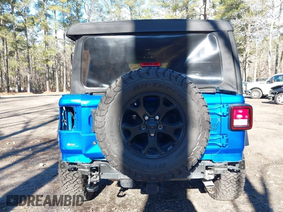2021 Jeep Wrangler Unlimited Sport S with VIN 1C4HJXDG1MW722743, listed as a IAAI auction lot 41237900 with 35,662 mi miles and . Bid and sale history available at DreamBid. Image 19.