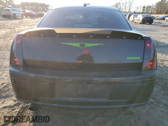 2006 Chrysler 300 C SRT8 with VIN 2C3LA73W56H450447, listed as a Copart auction lot 45502875 with 130,728 mi miles and Salvage Title. Bid and sale history available at carsss.com. Image 6.