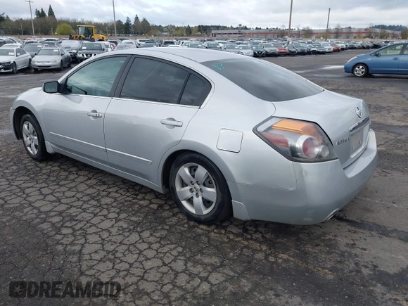 2008 Nissan Altima 2.5 SL with VIN 1N4AL21E08N496438, listed as a IAAI auction lot 41889506 with 230,730 mi miles. Bid and sale history available at carsss.com. Image 3.