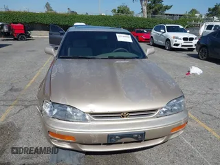 1996 Toyota Camry DX z VIN JT2BG12K0T0347950, wystawiony jako IAAI lot #42248890 z przebiegiem 264 017 mil mil oraz . Historia ofert i sprzedaży dostępna na DreamBid. Obrazek 12.