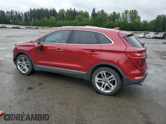 2015 Lincoln MKC z VIN 5LMTJ2AHXFUJ10820, wystawiony jako Copart lot #57139315 z przebiegiem 128 714 mil mil oraz Szkody całkowita. Historia ofert i sprzedaży dostępna na DreamBid. Obrazek 2.