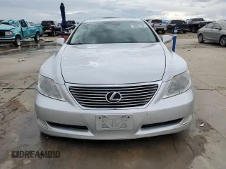2008 Lexus LS 460 L with VIN JTHGL46F185024541, listed as a Copart auction lot 88857865 with 132,880 mi miles and Clean title. Bid and sale history available at DreamBid. Image 5.