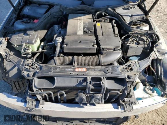 2005 Mercedes-Benz C 230 Kompressor with VIN WDBRF40J75F606095, listed as a Copart auction lot 76104344 with 234,993 mi miles and Salvage title. Bid and sale history available at DreamBid. Image 11.