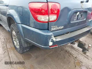 2006 Toyota Sequoia SR5 with VIN 5TDBT44A26S260206, listed as a IAAI auction lot 41658833 with 206,578 mi miles and . Bid and sale history available at DreamBid. Image 6.
