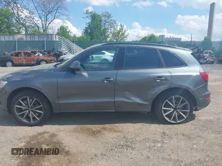 2016 Audi SQ5 Premium Plus with VIN WA1CCAFP5GA070042, listed as a IAAI auction lot 42173065 with 101,031 mi miles and . Bid and sale history available at DreamBid. Image 14.