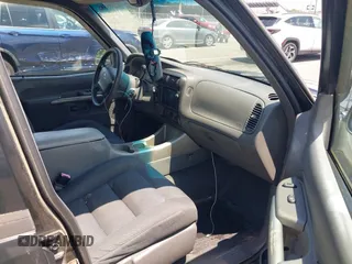 2002 Ford Explorer Sport Trac Value with VIN 1FMZU77E62UD42632, listed as a IAAI auction lot 42685586 with 175,863 mi miles and . Bid and sale history available at DreamBid. Image 5.