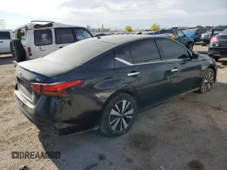 2019 Nissan Altima 2.5 SV with VIN 1N4BL4DV4KC149905, listed as a Copart auction lot 52736545 with 105,214 mi miles and Salvage Title. Bid and sale history available at carsss.com. Image 3.