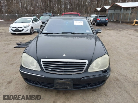2005 Mercedes-Benz S-Class 4.3L with VIN WDBNG83J15A442273, listed as a IAAI auction lot 41556519 with 222,481 mi miles. Bid and sale history available at carsss.com. Image 12.