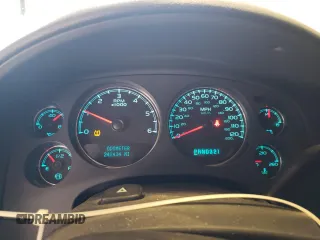 2008 Chevrolet Avalanche LTZ with VIN 3GNFK12308G169094, listed as a Copart auction lot 61630444 with 242,434 mi miles and Salvage Title. Bid and sale history available at carsss.com. Image 9.