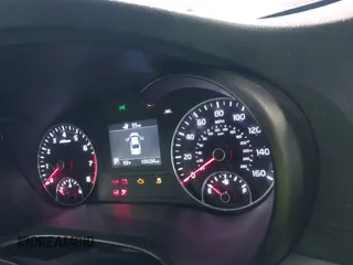 2019 Kia Optima LX with VIN 5XXGT4L33KG363512, listed as a IAAI auction lot 41824631 with 105,034 mi miles. Bid and sale history available at carsss.com. Image 16.