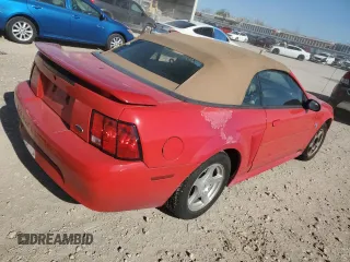 2004 Ford Mustang Deluxe with VIN 1FAFP44404F123235, listed as a Copart auction lot 80370484 with 1,779,265 mi miles and Clean Title. Bid and sale history available at carsss.com. Image 3.