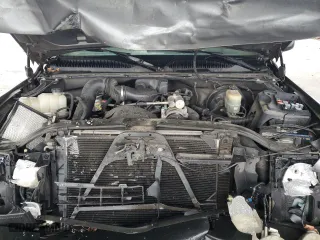 2000 Chevrolet Silverado 1500 with VIN 1GCEC14W0YE136208, listed as a Copart auction lot 45190775 with 152,016 mi miles and Salvage Title. Bid and sale history available at carsss.com. Image 13.