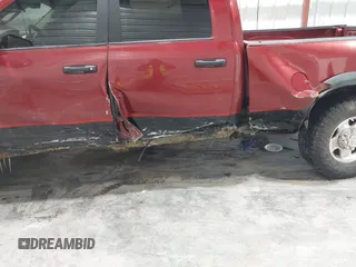 2011 Ram 2500 SLT with VIN 3D7TT2CT2BG604479, listed as a IAAI auction lot 41495532 with 114,707 mi miles. Bid and sale history available at carsss.com. Image 6.