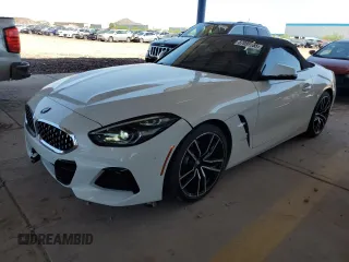 2020 BMW Z4 sDrive30i с VIN WBAHF3C0XLWW60530, выставлен на аукционе Copart как лот 57099555 с пробегом 20 464 миль миль и Списание • Salvage title. История ставок и продаж доступна на DreamBid. Изображение 1.