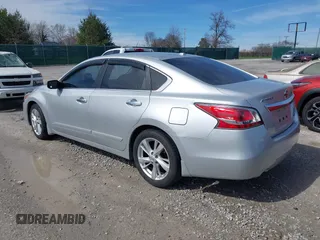 2014 Nissan Altima SL with VIN 1N4AL3AP9EC194807, listed as a IAAI auction lot 41866664 with 189,783 mi miles and . Bid and sale history available at DreamBid. Image 3.