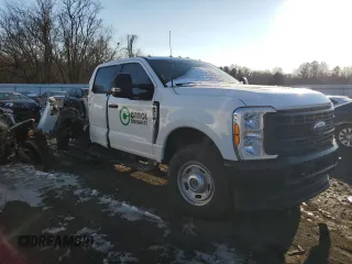 2023 Ford F-250 XL z VIN 1FT7W2BA9PEC16022, wystawiony jako Copart lot #42294015 z przebiegiem Nie podano mil oraz Szkoda całkowita • Salvage title. Historia ofert i sprzedaży dostępna na DreamBid. Obrazek 4.