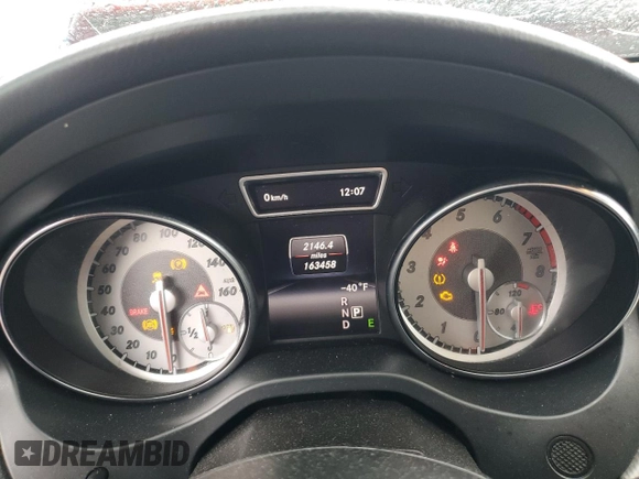 2015 Mercedes-Benz GLA 250 z VIN WDCTG4GB5FJ052700, wystawiony jako Copart lot #57496815 z przebiegiem 163 458 mil mil oraz Szkoda całkowita • Salvage title. Historia ofert i sprzedaży dostępna na DreamBid. Obrazek 9.