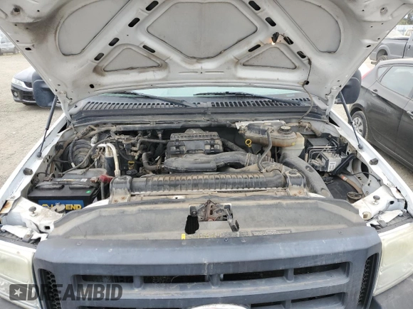 2006 Ford F-350 XL with VIN 1FTSF305X6EC68845, listed as a Copart auction lot 54067395 with 297,762 mi miles and Clean Title. Bid and sale history available at DreamBid. Image 11.