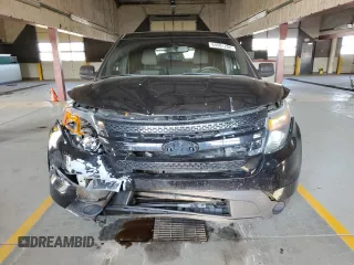 2013 Ford Utility Police Interceptor with VIN 1FM5K8ARXDGB28458, listed as a Copart auction lot 64581204 with 175,592 mi miles and Salvage Title. Bid and sale history available at carsss.com. Image 5.