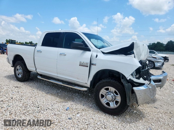 2017 Ram 2500 SLT z VIN 3C6TR5DT2HG651892, wystawiony jako Copart lot #61003895 z przebiegiem 211 057 mil mil oraz Szkoda całkowita • Salvage title. Historia ofert i sprzedaży dostępna na DreamBid. Obrazek 4.