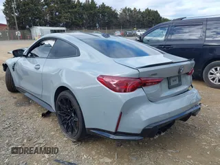 2025 BMW M4 Competition xDrive z VIN WBS33HK06SCS10581, wystawiony jako IAAI lot #41716871 z przebiegiem Nie podano mil oraz . Historia ofert i sprzedaży dostępna na DreamBid. Obrazek 3.