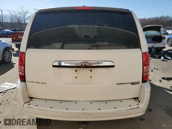 2010 Chrysler Town & Country Touring with VIN 2A4RR5D18AR373236, listed as a Copart auction lot 50082795 with 281,112 mi miles and Salvage Title. Bid and sale history available at DreamBid. Image 6.