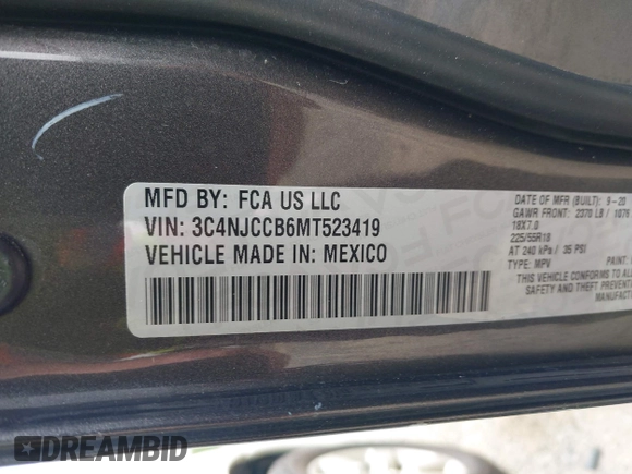 2021 Jeep Compass Limited with VIN 3C4NJCCB6MT523419, listed as a IAAI auction lot 42034333 with 22,080 mi miles. Bid and sale history available at carsss.com. Image 9.
