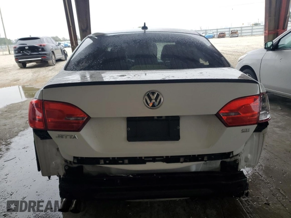 2014 Volkswagen Jetta Sedan SE w/Connectivity with VIN 3VWD07AJ2EM267322, listed as a Copart auction lot 88842615 with 116,141 mi miles and Salvage Title. Bid and sale history available at carsss.com. Image 6.