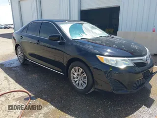 2012 Toyota Camry L z VIN 4T1BF1FK5CU037186, wystawiony jako IAAI lot #42289395 z przebiegiem 219 310 mil mil oraz . Historia ofert i sprzedaży dostępna na DreamBid. Obrazek 1.