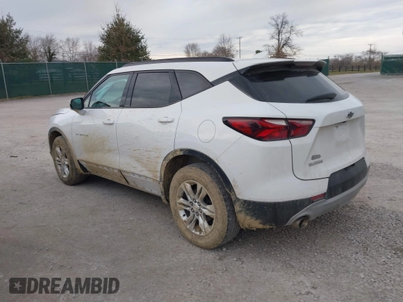 2021 Chevrolet Blazer LT z VIN 3GNKBCRSXMS551244, wystawiony jako IAAI lot #41717299 z przebiegiem 72 151 mil mil oraz . Historia ofert i sprzedaży dostępna na DreamBid. Obrazek 3.