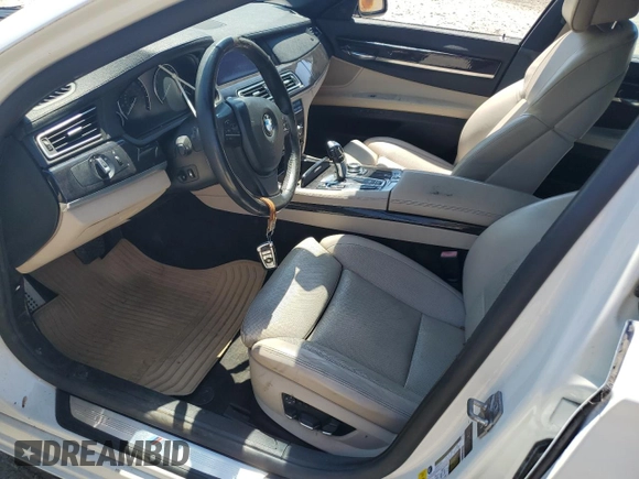 2011 BMW 7 Series 750Li with VIN WBAKB8C51BCY64594, listed as a Copart auction lot 61916875 with 105,499 mi miles and Clean title. Bid and sale history available at DreamBid. Image 7.