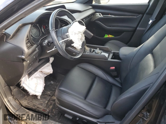 2020 Mazda 3 Preferred with VIN JM1BPBMM1L1158097, listed as a Copart auction lot 73256024 with 25,635 mi miles and Salvage title. Bid and sale history available at DreamBid. Image 7.