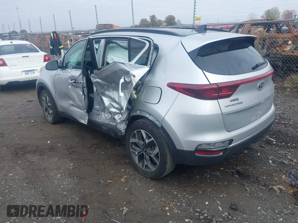 2020 Kia Sportage EX with VIN KNDPN3AC9L7775192, listed as a IAAI auction lot 41020011 with 60,652 mi miles and . Bid and sale history available at DreamBid. Image 3.