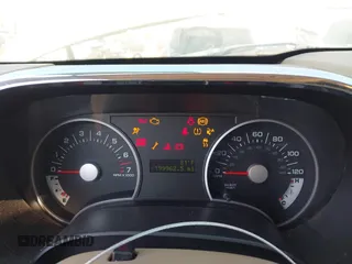 2007 Ford Explorer XLT z VIN 1FMEU63E97UA35137, wystawiony jako IAAI lot #42690035 z przebiegiem 199 962 mil mil oraz . Historia ofert i sprzedaży dostępna na DreamBid. Obrazek 7.