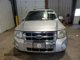 2012 Ford Escape Limited z VIN 1FMCU9E70CKB00745, wystawiony jako Copart lot #65906645 z przebiegiem 126 548 mil mil oraz Czysty tytuł • Clean title. Historia ofert i sprzedaży dostępna na DreamBid. Obrazek 5.