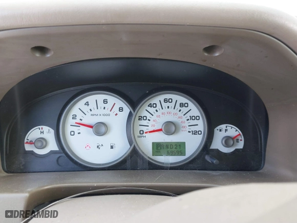 2005 Ford Escape XLT with VIN 1FMYU931X5KD99667, listed as a IAAI auction lot 41591057 with 69,595 mi miles. Bid and sale history available at carsss.com. Image 7.