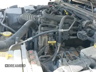 2008 Jeep Wrangler Unlimited X z VIN 1J4GA39188L518712, wystawiony jako IAAI lot #41993372 z przebiegiem 128 278 mil mil oraz . Historia ofert i sprzedaży dostępna na DreamBid. Obrazek 18.